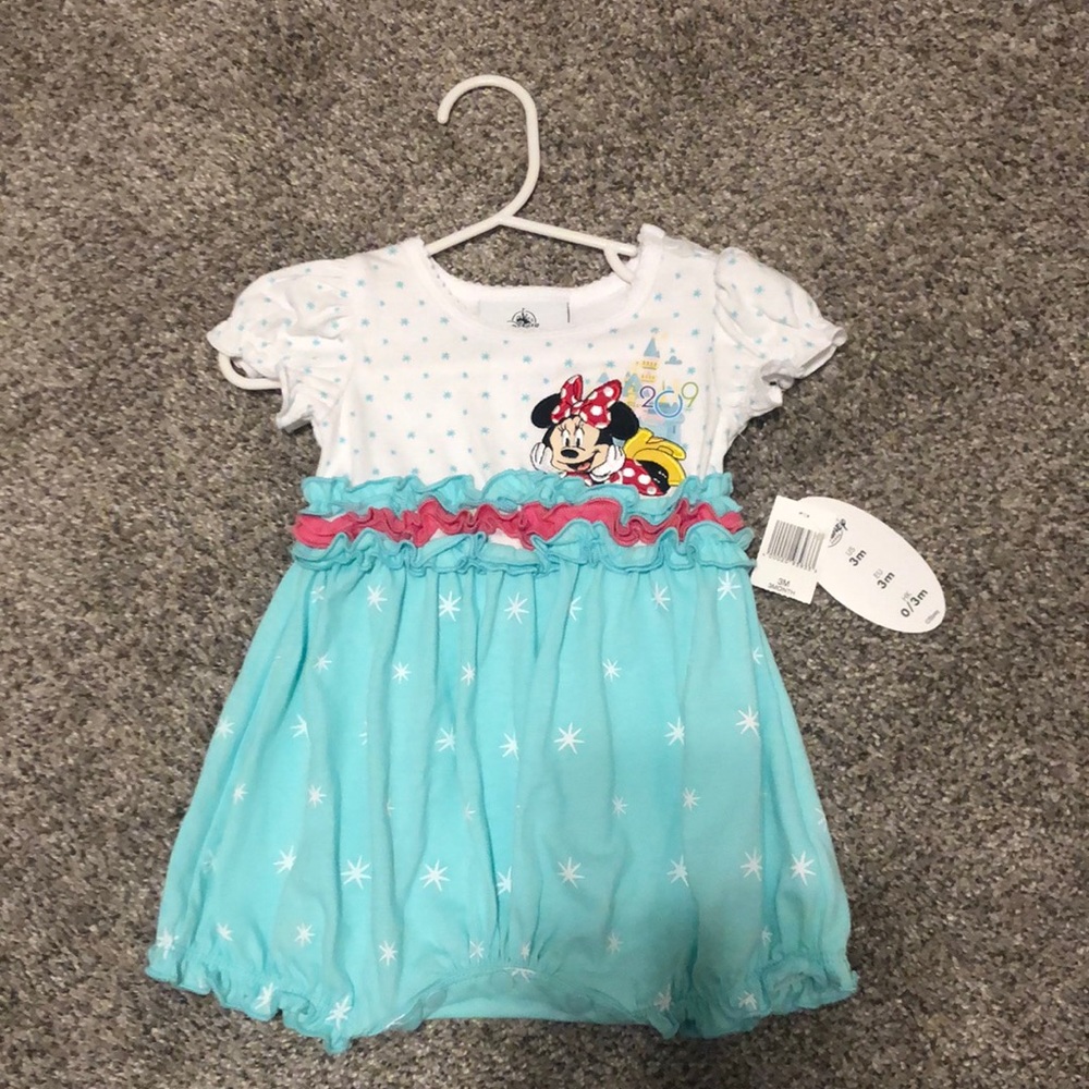 Girl’s, 3 month Minnie Mouse, Disney outfit